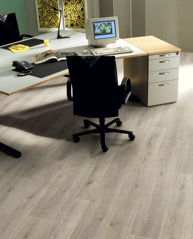 Advanced Eg lys Trend 3126, plank