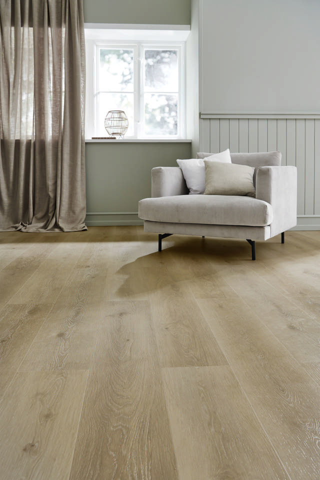Pacific White rustic oak, plank